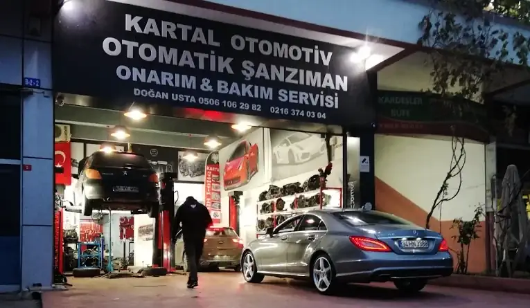 Mercedes CLS DSG Mekatronik Kartal atölyesinde — gece servis, premium otomatik şanzıman tamiri